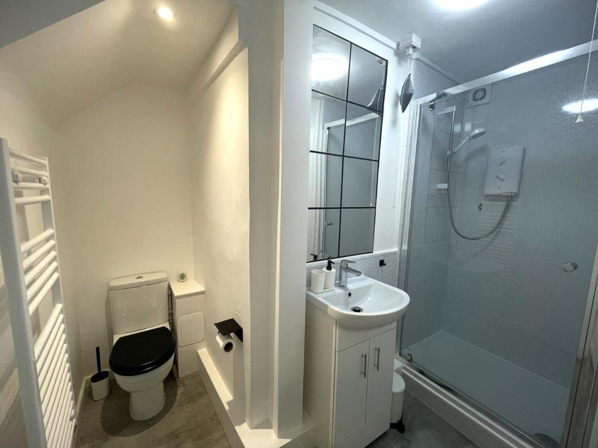Modern Studio Apartment; 10Min Walk To Town & Quay Эксетер Экстерьер фото